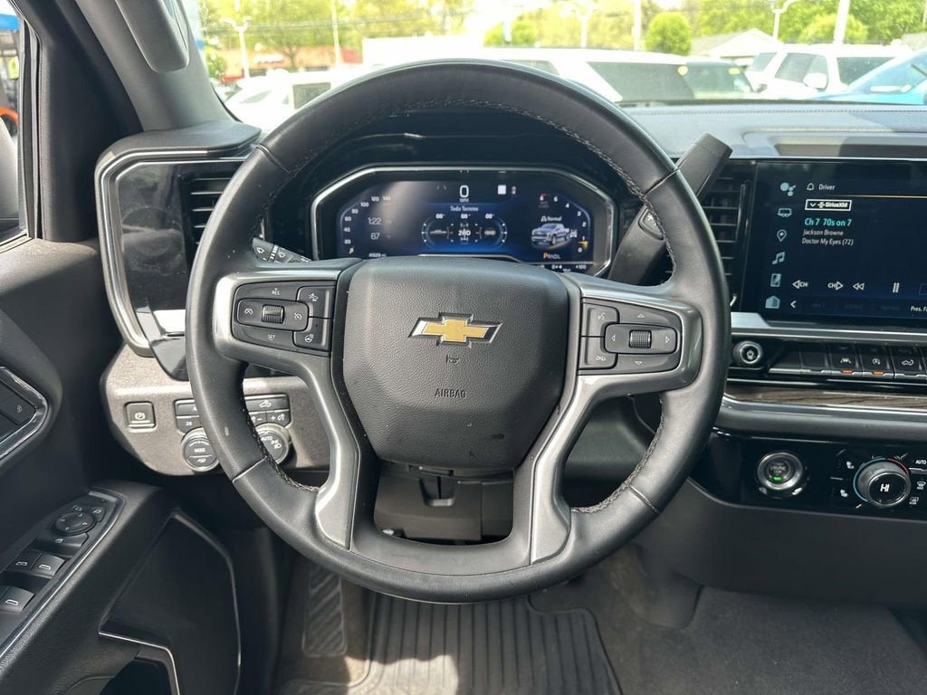 2023 Chevrolet Silverado 1500 LT (2FL)