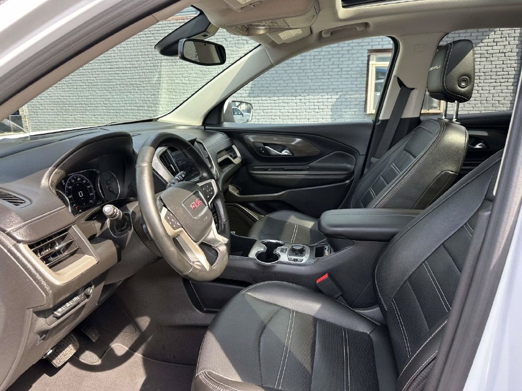 2023 GMC Terrain Denali