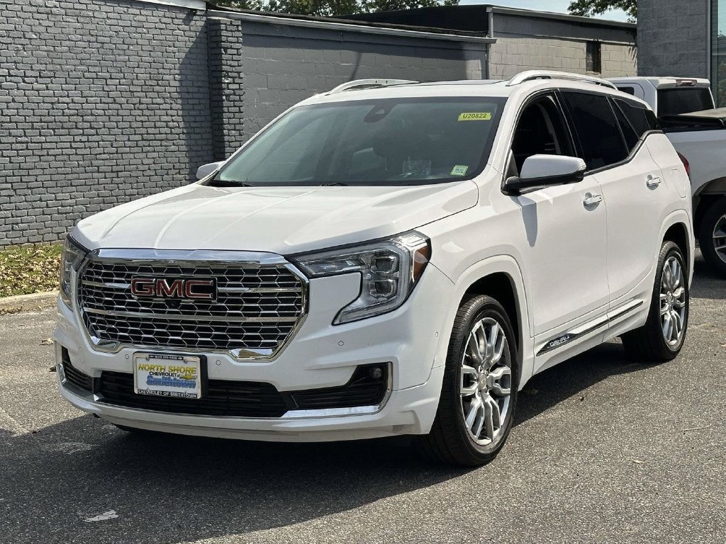2023 GMC Terrain Denali