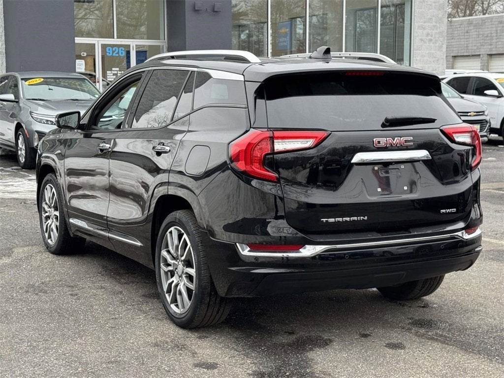 2022 GMC Terrain Denali