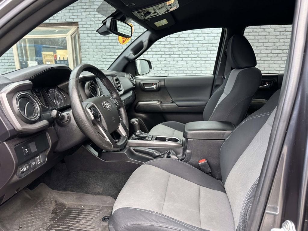 2023 Toyota Tacoma 4WD SR