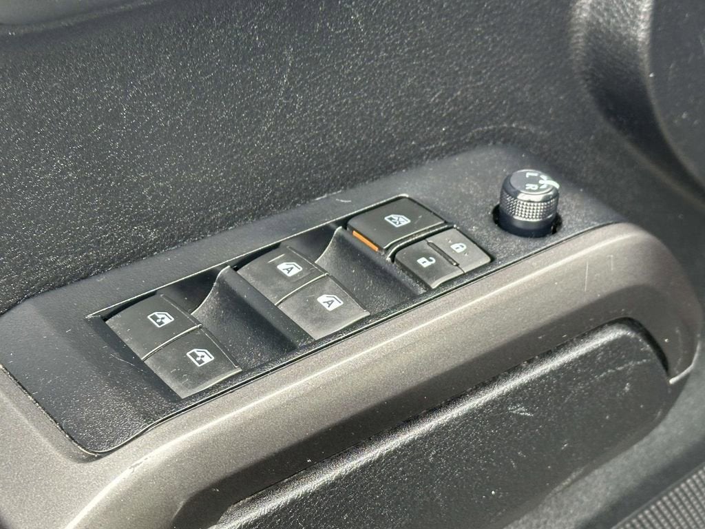 2022 Toyota Tacoma 4WD SR