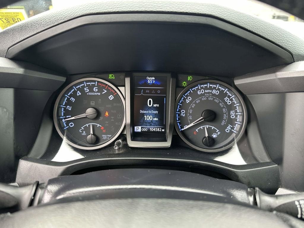 2022 Toyota Tacoma 4WD SR