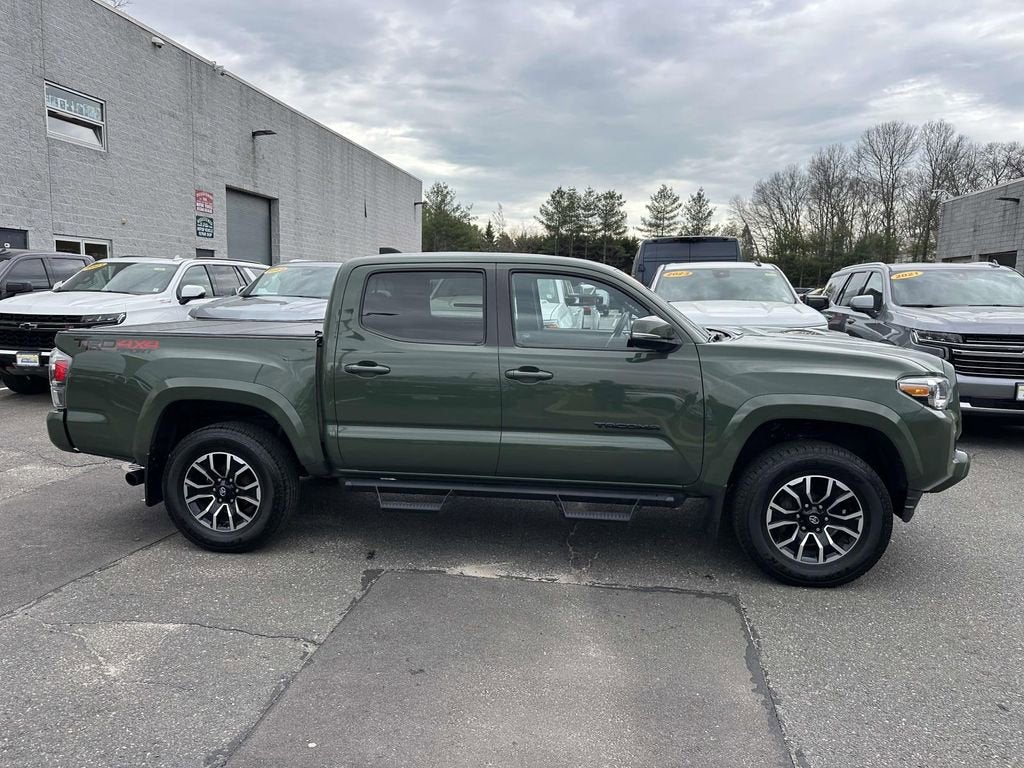 2022 Toyota Tacoma 4WD SR
