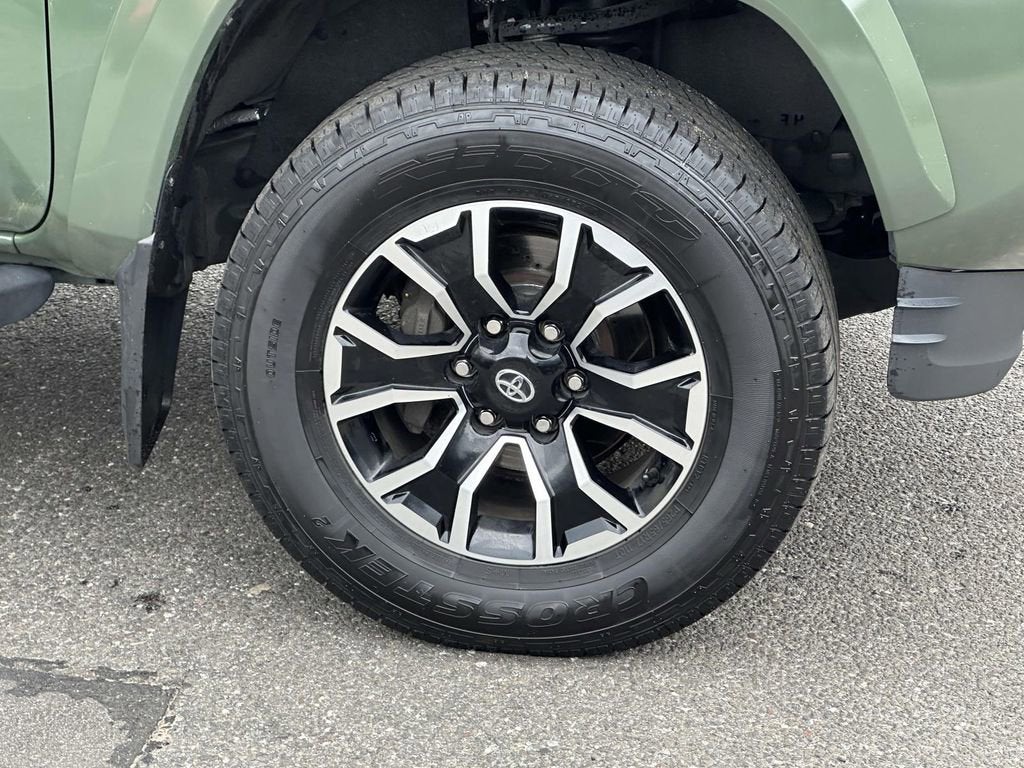 2022 Toyota Tacoma 4WD SR