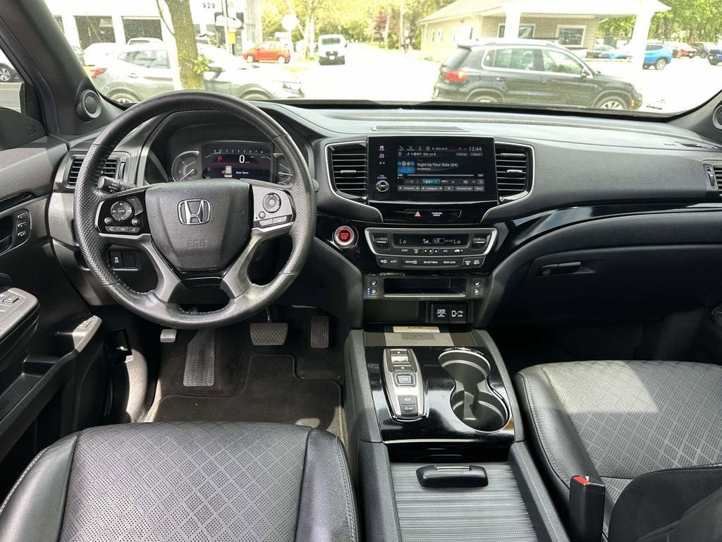 2023 Honda Passport Elite