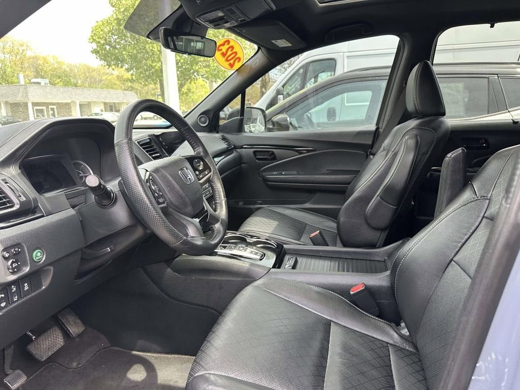 2023 Honda Passport Elite