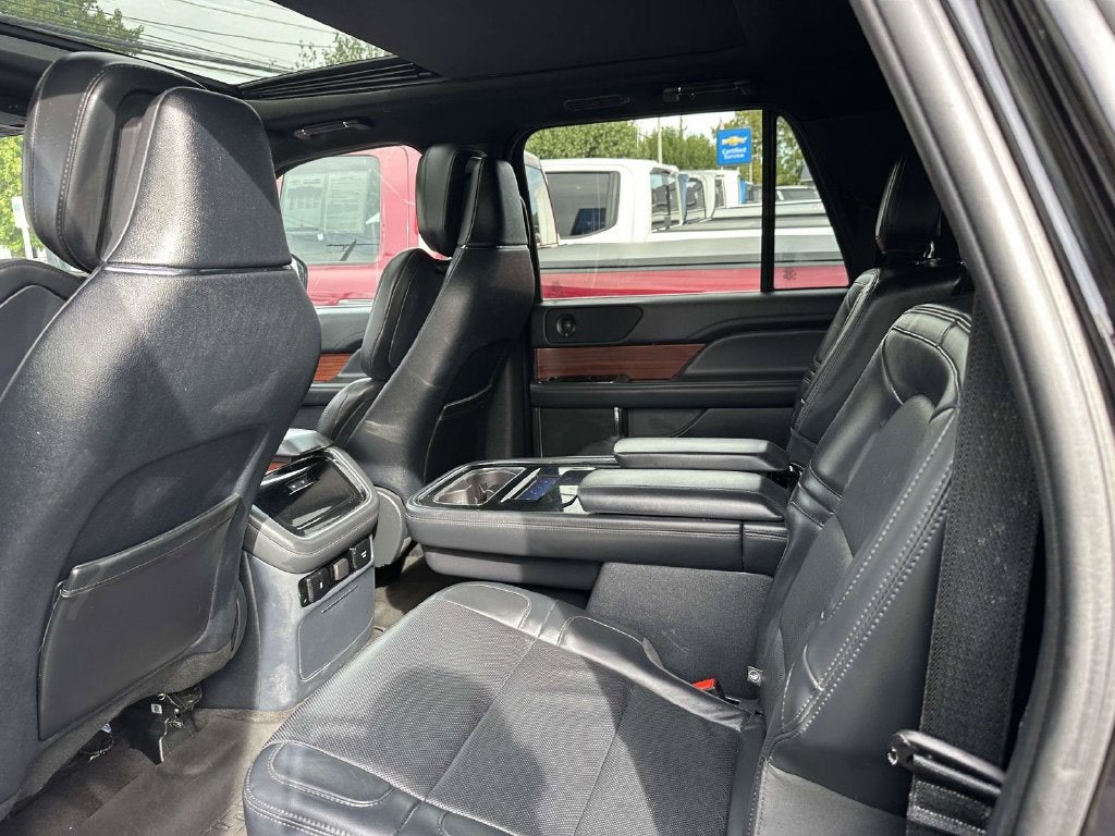 2024 Lincoln Navigator L Reserve