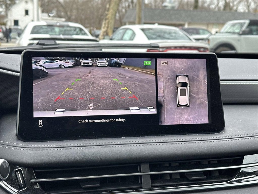 2023 INFINITI QX60 LUXE