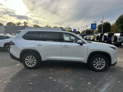 2025 Toyota Grand Highlander XLE