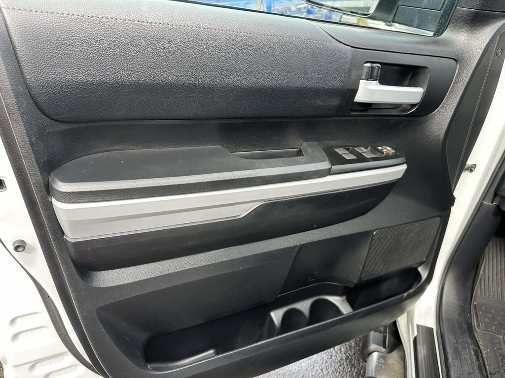 2021 Toyota Tundra 4WD SR5