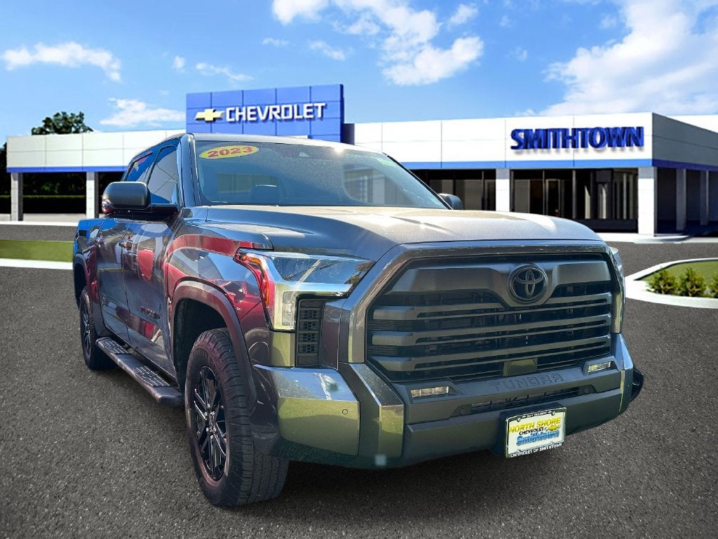 2023 Toyota Tundra 4WD SR5