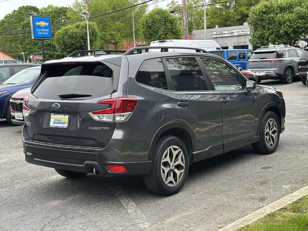 2024 Subaru Forester Premium