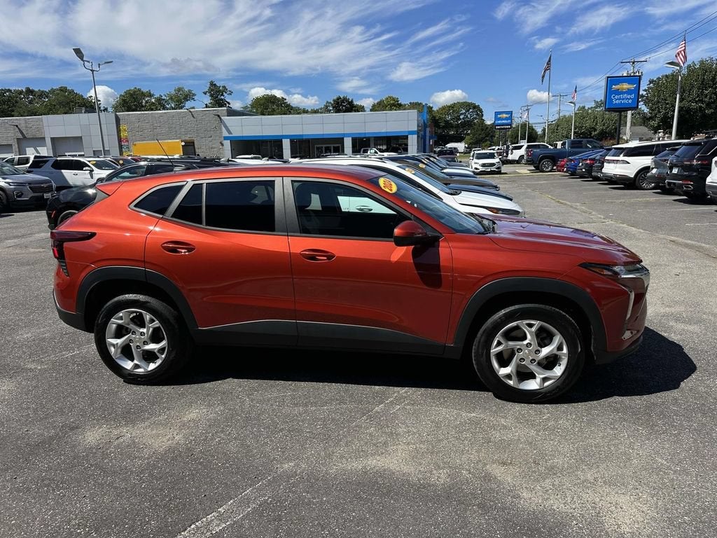 2024 Chevrolet Trax LS