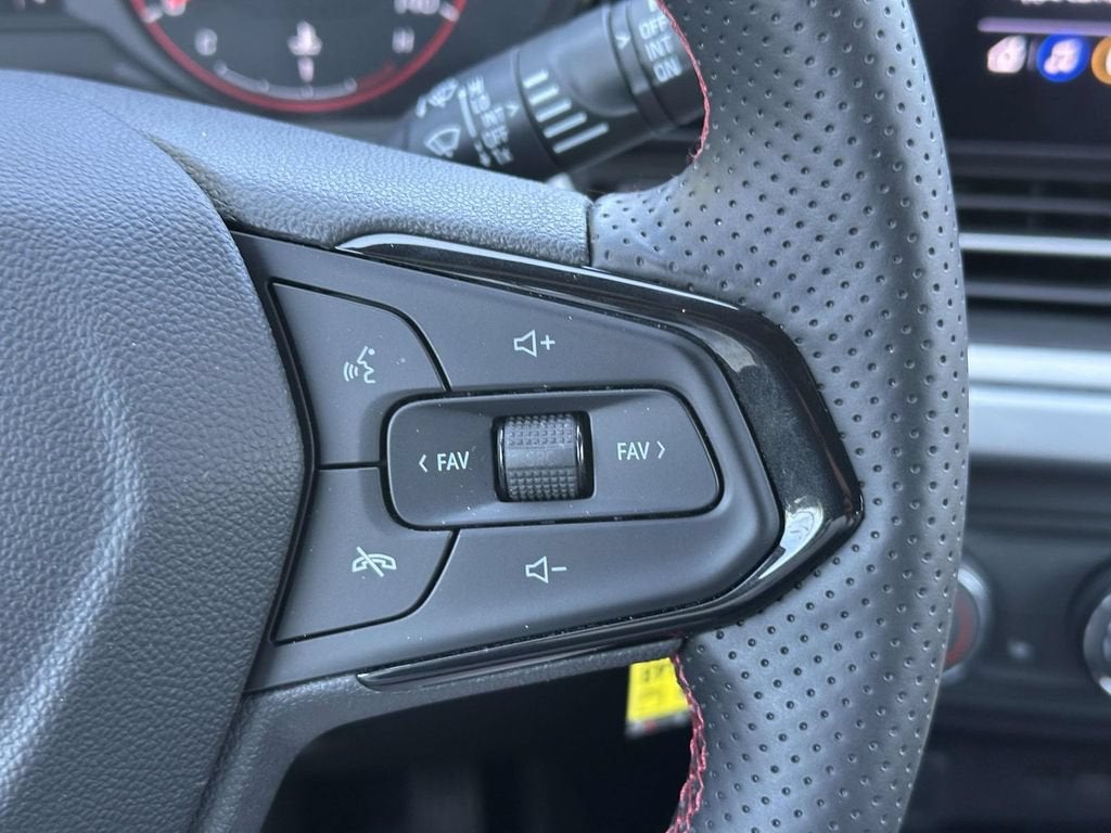 2025 Chevrolet Trax 1RS