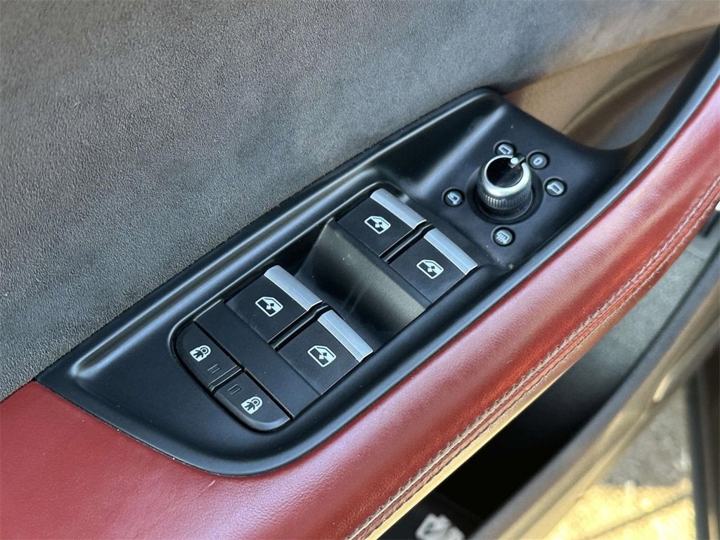 2022 Audi SQ7 Premium Plus