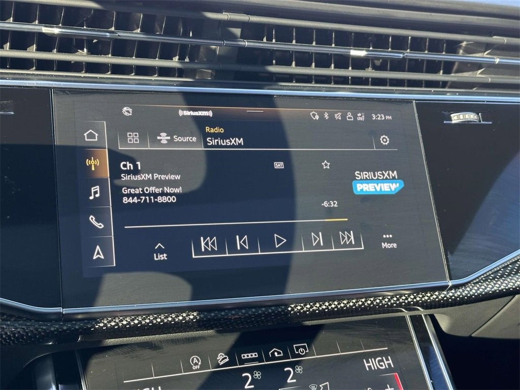 2022 Audi SQ7 Premium Plus