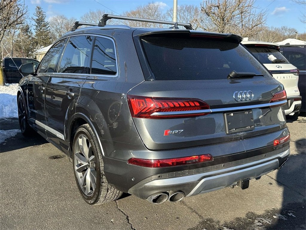 2022 Audi SQ7 Premium Plus